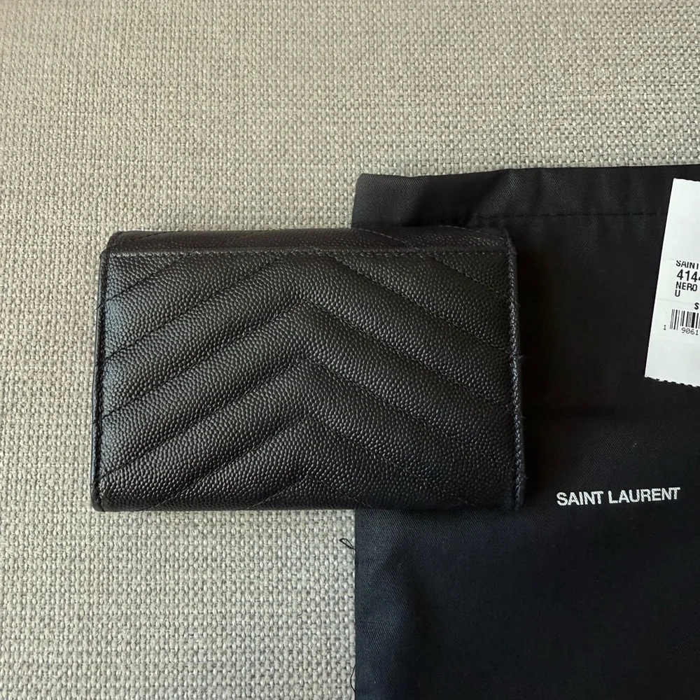 Saint Laurent Textured Black Wallet - Picture 3 of 9